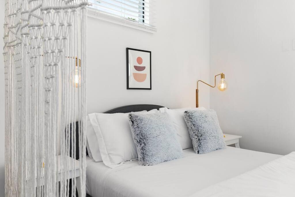 Large Studio Rooftop & Poolside - Walk To Old Town Scottsdale Esterno foto