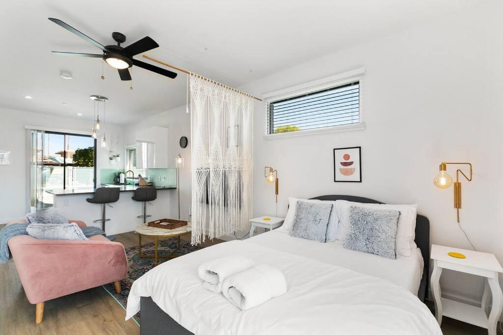 Large Studio Rooftop & Poolside - Walk To Old Town Scottsdale Esterno foto